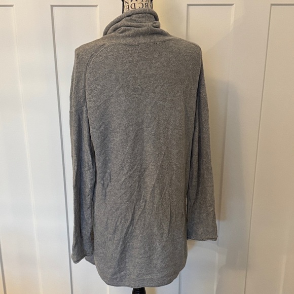 H&M Heather Gray Women's Cardigan - Picture 4 of 5